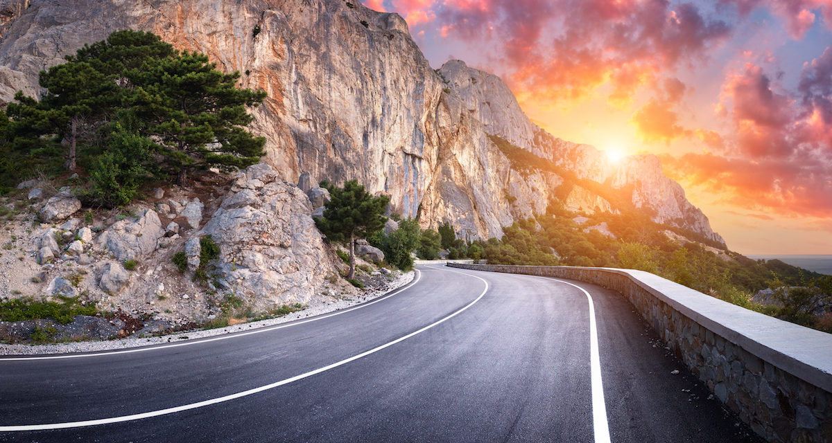 5 Reasons to Drive Instead of Fly on Your Next Trip