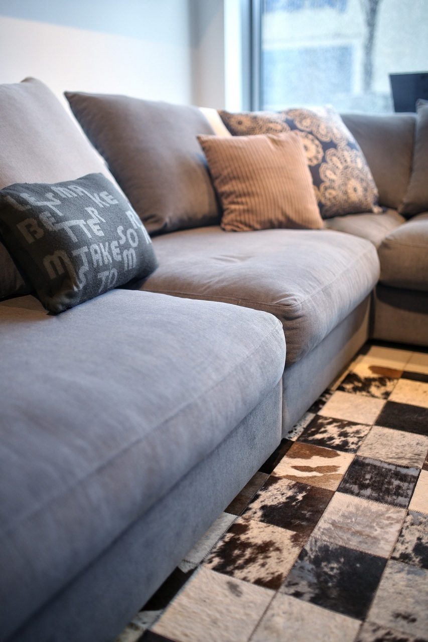 Concerned About Couchsurfing? 4 Tips To Ensure A Successful Homestay Experience