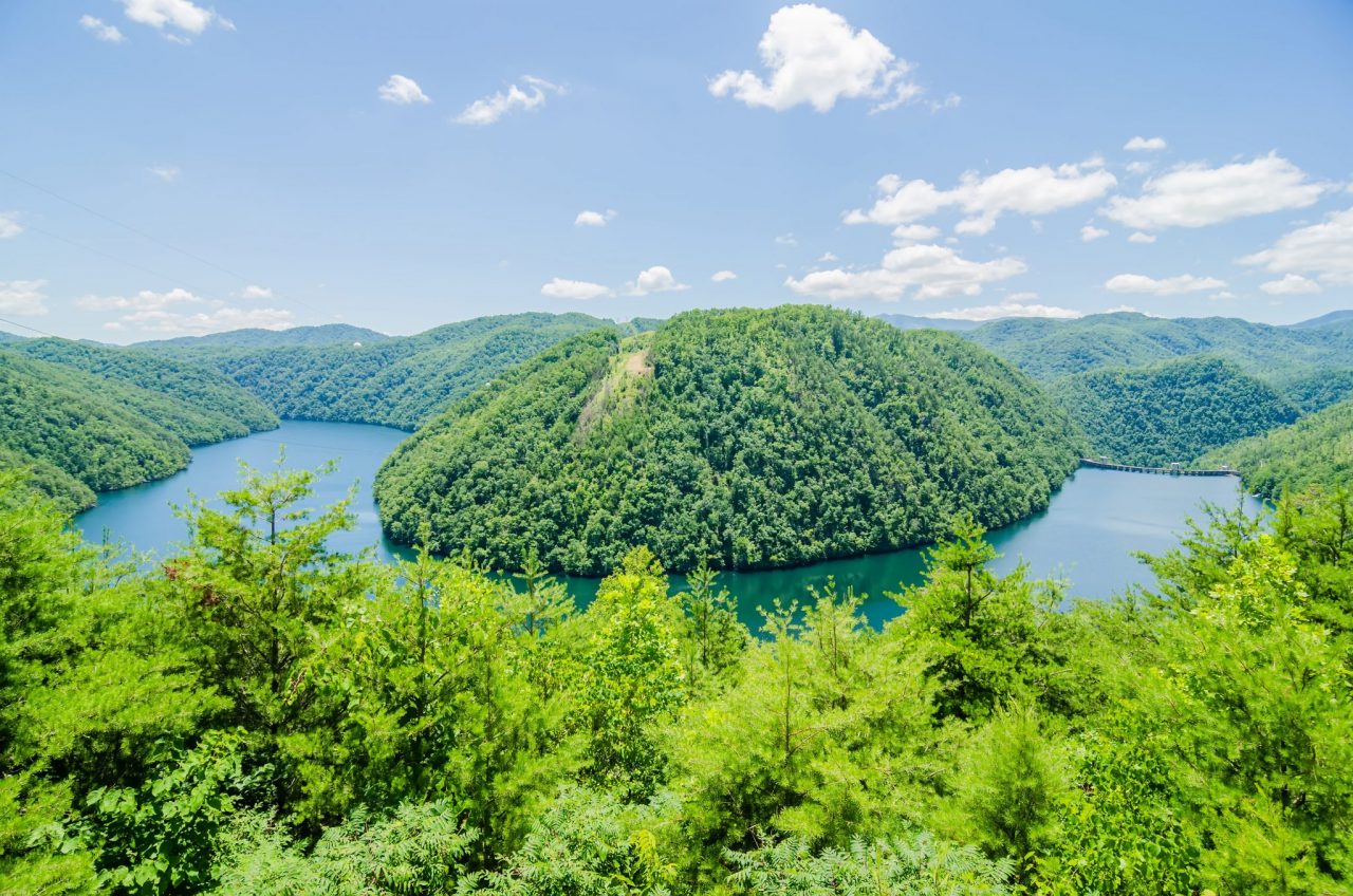 Tail of the Dragon Road