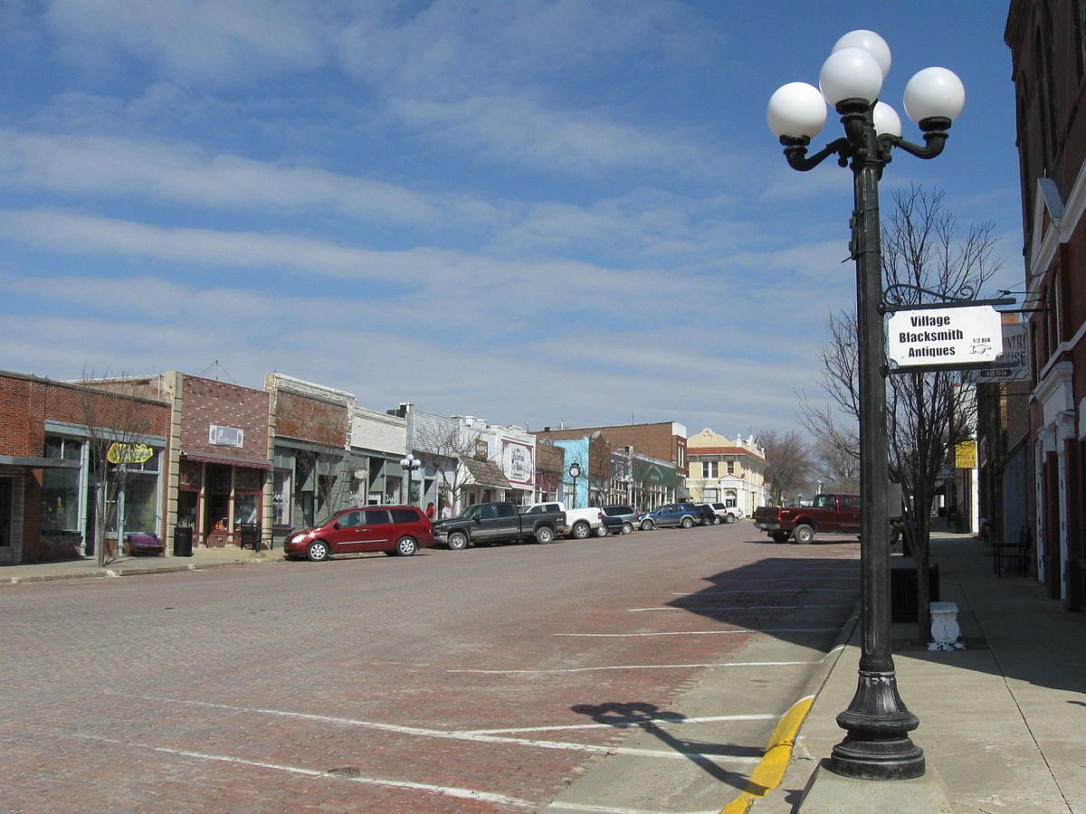 Best Midwest Antique Destinations