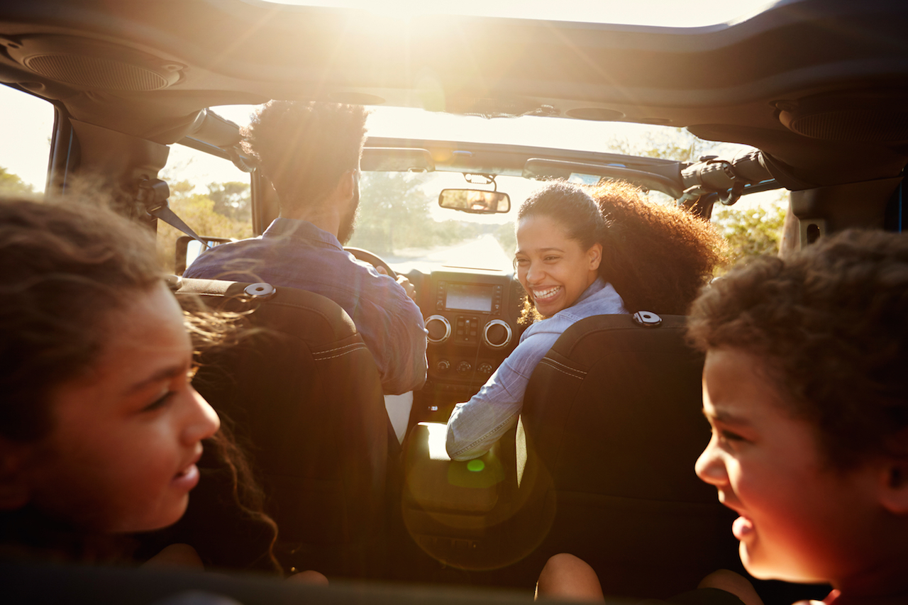 Tips for Traveling with Kids During The Holidays